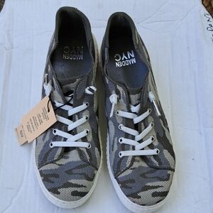 Steve Madden Green and Gray Camouflage Sneakers